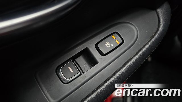 Kia Carens 2016 — photo 18