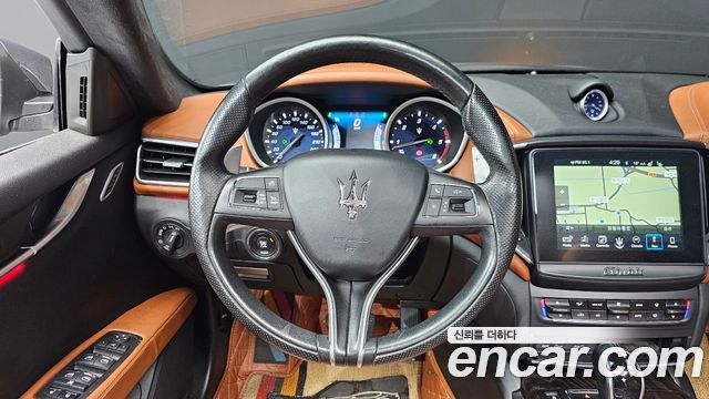 Maserati Ghibli 2017 — photo 13