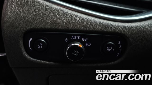 Chevrolet Korea Malibu 2017 — photo 14