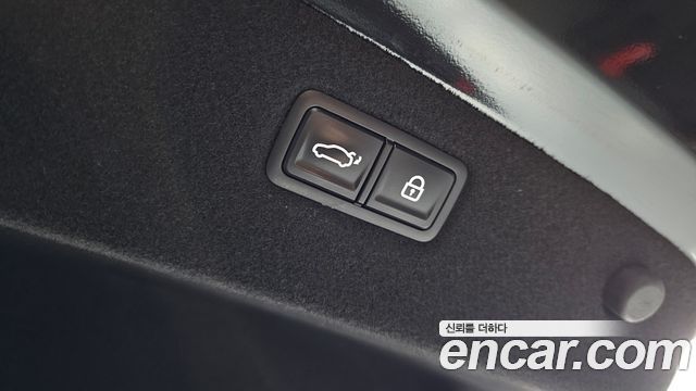 Kia K9 2022 — photo 20