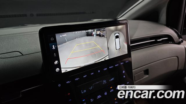Hyundai Staria 2023 — photo 15
