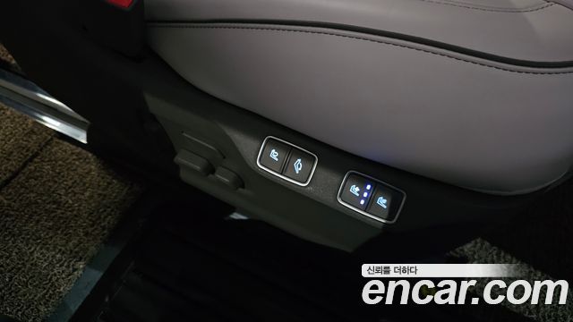 Hyundai Staria 2023 — photo 20