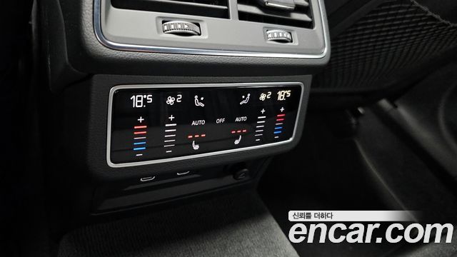Audi A7 2023 — photo 16