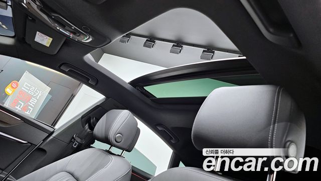 Audi A7 2023 — photo 17
