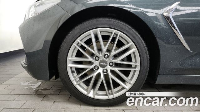 Genesis G70 2020 — photo 5