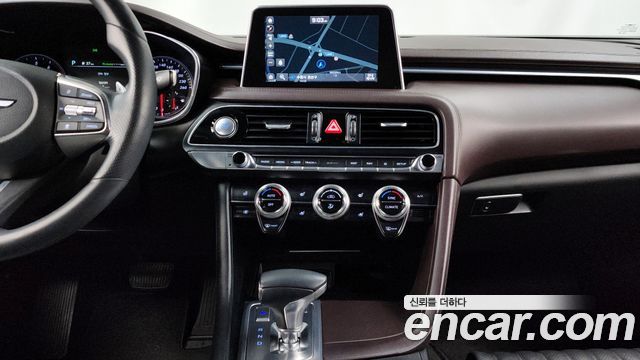 Genesis G70 2020 — photo 14