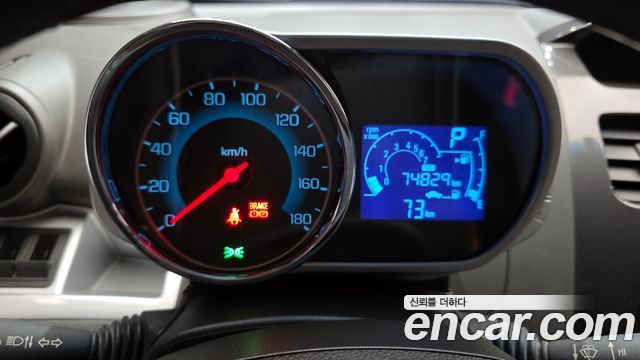 Chevrolet Korea Spark 2014 — photo 8
