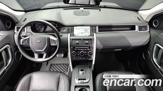 Land Rover Discovery Sport 2016 — photo 7