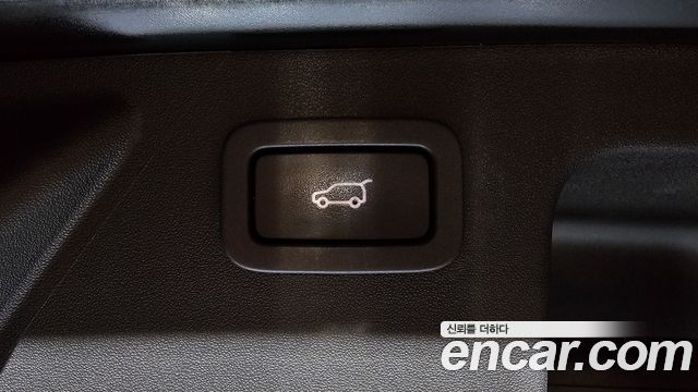 Land Rover Discovery Sport 2016 — photo 20