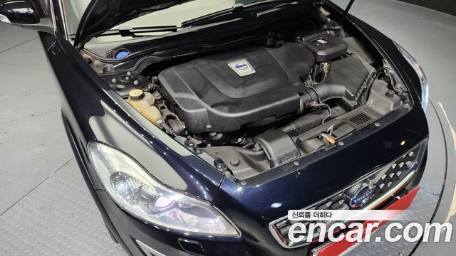 Volvo C30 2011 — photo 6