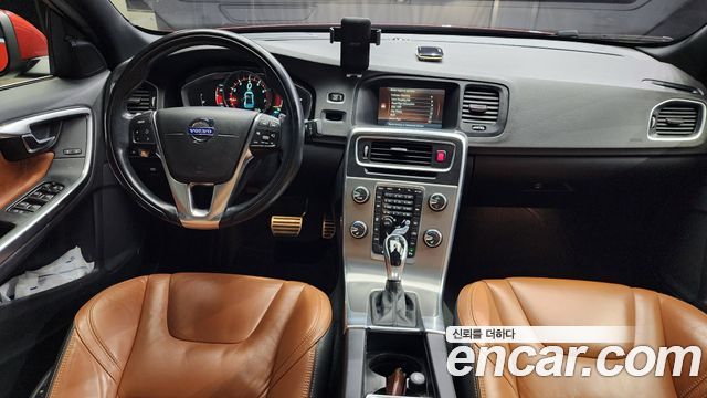 Volvo S60 2014 — photo 7