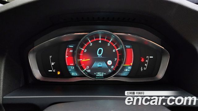 Volvo S60 2014 — photo 8