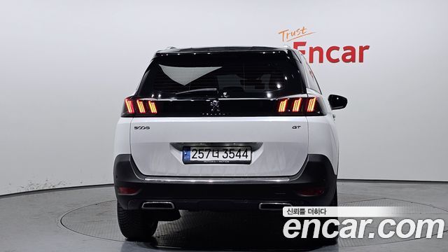 Peugeot 5008 2021 — photo 4