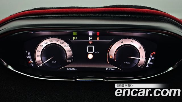 Peugeot 5008 2021 — photo 8