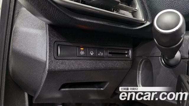 Peugeot 5008 2021 — photo 18