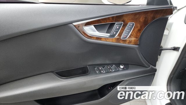 Audi A7 2014 — photo 16