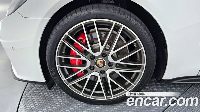 Porsche Panamera 2022 — photo 5
