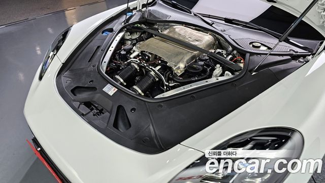 Porsche Panamera 2022 — photo 6