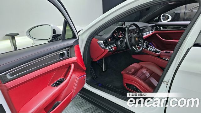 Porsche Panamera 2022 — photo 10