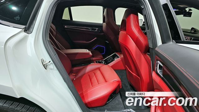 Porsche Panamera 2022 — photo 12