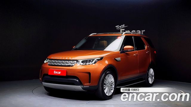 Land Rover Discovery 2018 — photo 1