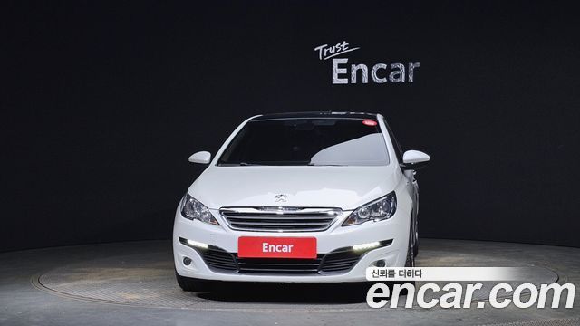 Peugeot 308 2014 — photo 3