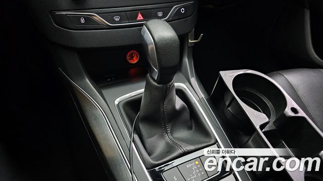 Peugeot 308 2014 — photo 9