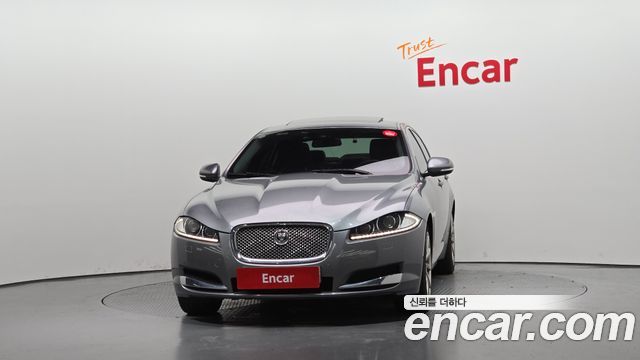 Jaguar XF 2013 — photo 3