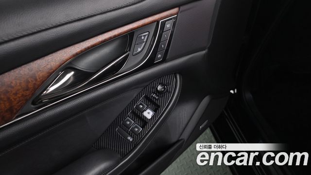Cadillac CTS 2017 — photo 17
