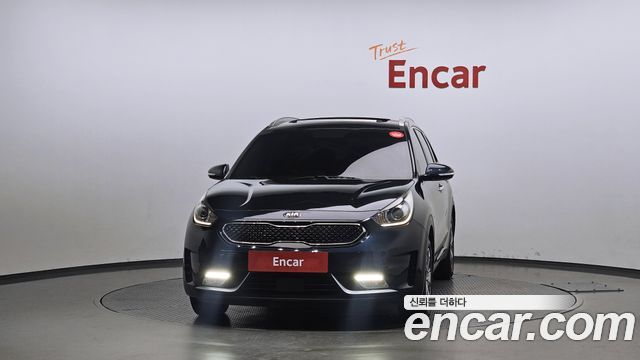 Kia Niro 2018 — photo 3