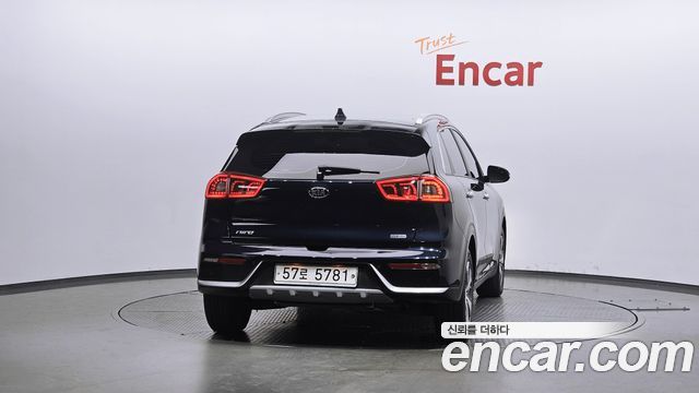 Kia Niro 2018 — photo 4