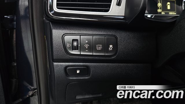 Kia Niro 2018 — photo 14