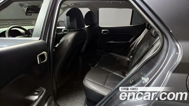 Hyundai Venue 2021 — photo 13