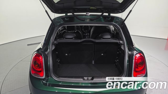 Mini Cooper 2016 — photo 20