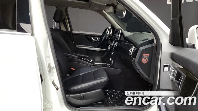 Mercedes-Benz GLK-Class 2014 — photo 11