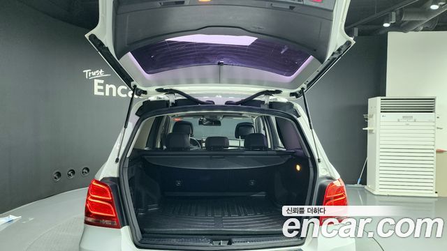 Mercedes-Benz GLK-Class 2014 — photo 20