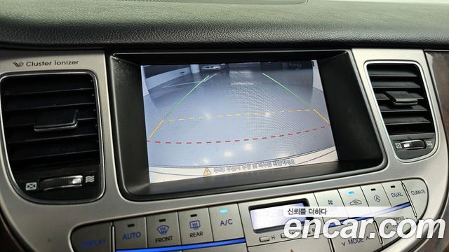 Hyundai Genesis 2009 — photo 15