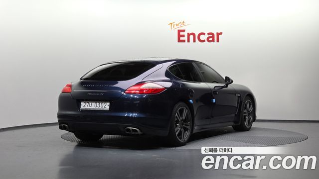 Porsche Panamera 2012 — photo 2