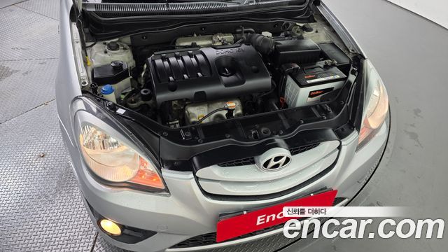 Hyundai Verna 2010 — photo 6