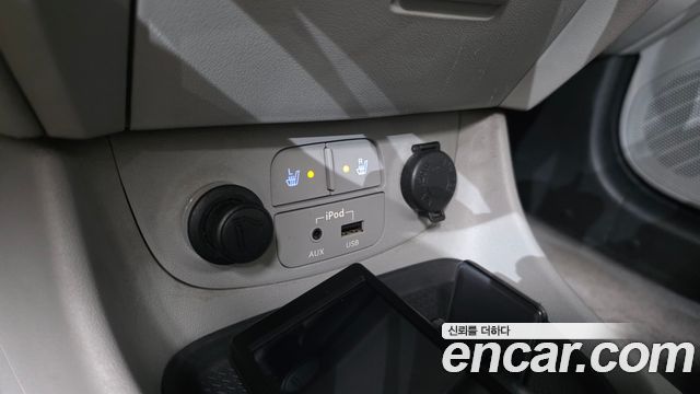Hyundai Verna 2010 — photo 16
