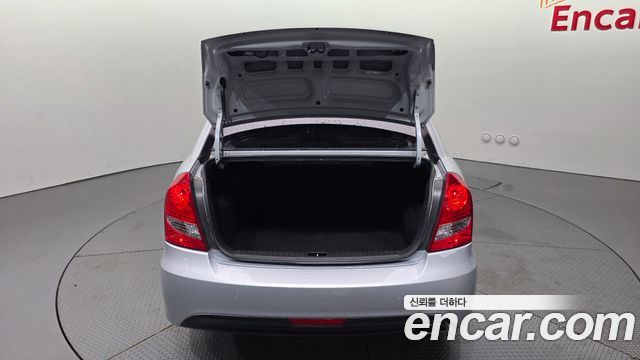 Hyundai Verna 2010 — photo 20