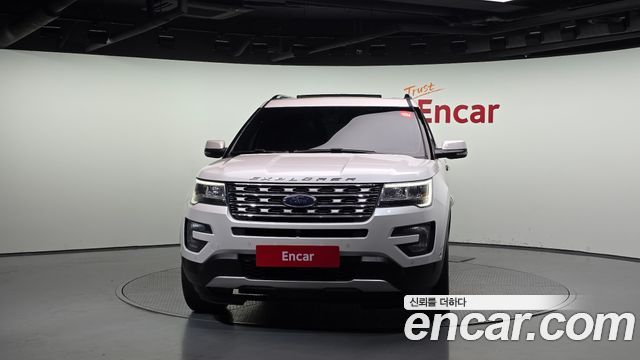 Ford Explorer 2017 — photo 3