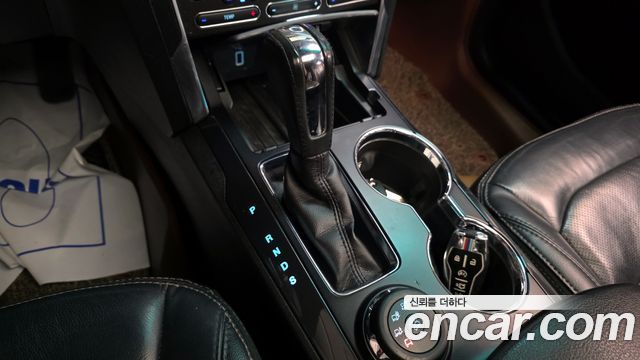 Ford Explorer 2017 — photo 9