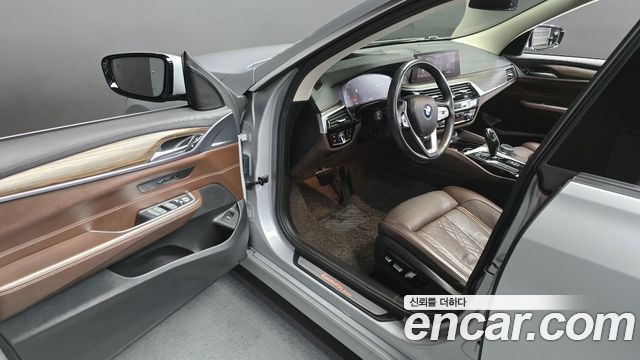 BMW Gran Turismo 2020 — photo 11