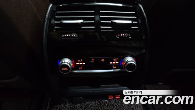 BMW Gran Turismo 2020 — photo 18