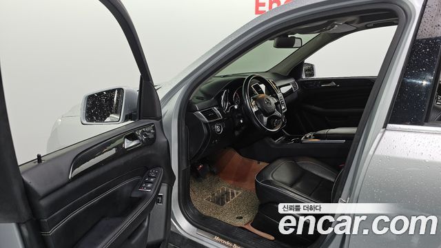 Mercedes-Benz M-class 2012 — photo 10
