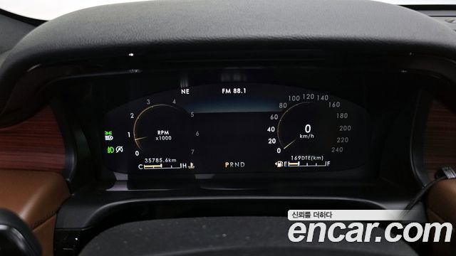 Lincoln Aviator 2020 — photo 8