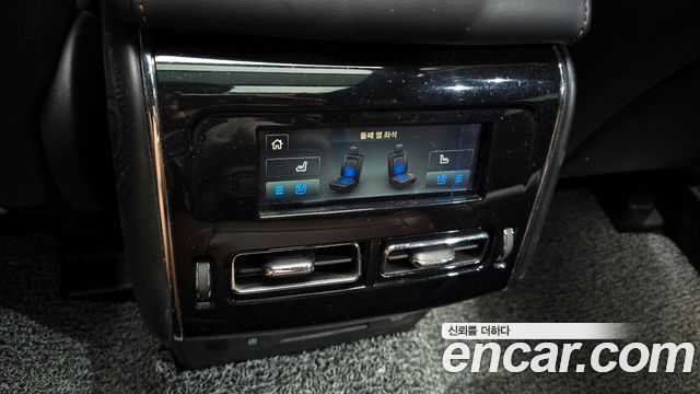 Lincoln Aviator 2020 — photo 17