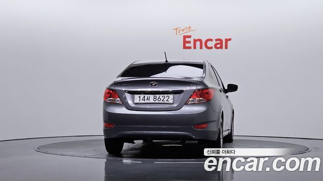 Hyundai Accent 2014 — photo 4