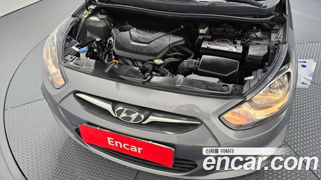 Hyundai Accent 2014 — photo 6